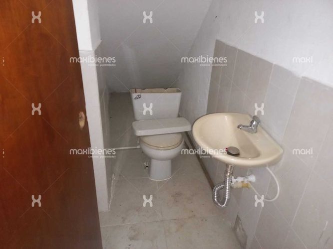 Local en arriendo en Fundadores, Apartado, 115 m² · foto 6 de 12