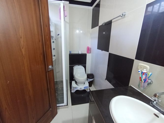 Apartamento de 4 alcobas en venta en Las Flores, Palmira, 192 m² · foto 14 de 24