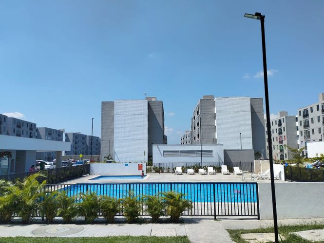 Apartamento de 2 alcobas en venta en Alfonso Lopez, Palmira, 46 m² · foto 2 de 24