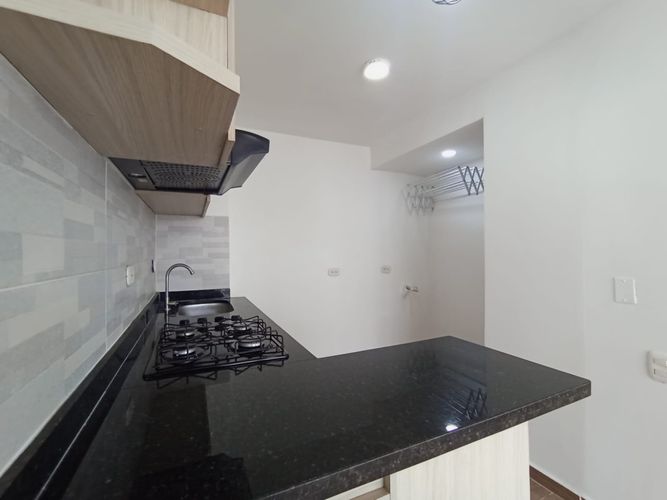 Apartamento de 2 alcobas en venta en Alfonso Lopez, Palmira, 46 m² · foto 16 de 24