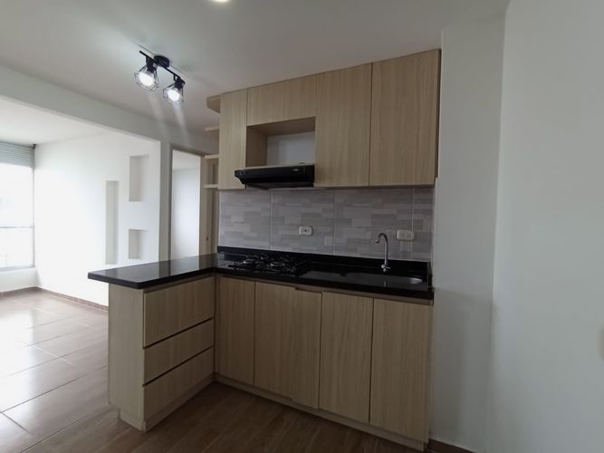 Apartamento de 2 alcobas en venta en Alfonso Lopez, Palmira, 46 m² · foto 18 de 24