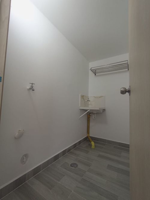 Apartamento de 3 alcobas en arriendo en Palmira, 46 m² · foto 19 de 20