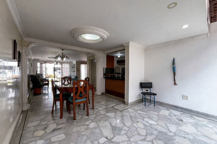 Casa en venta en El Refugio, Cali · foto 23 de 24