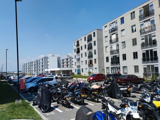 Apartamento de 2 alcobas en venta en Las Flores, Palmira, 46 m² · foto 5 de 19