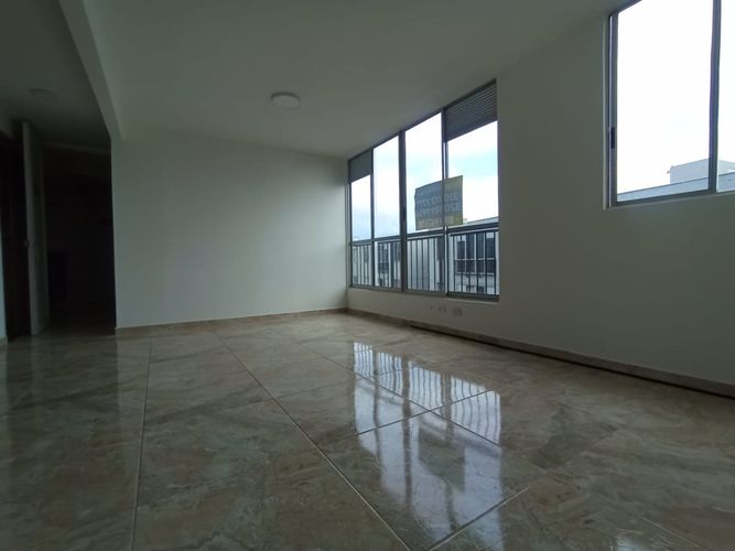 Apartamento de 2 alcobas en venta en Las Flores, Palmira, 46 m² · foto 10 de 19