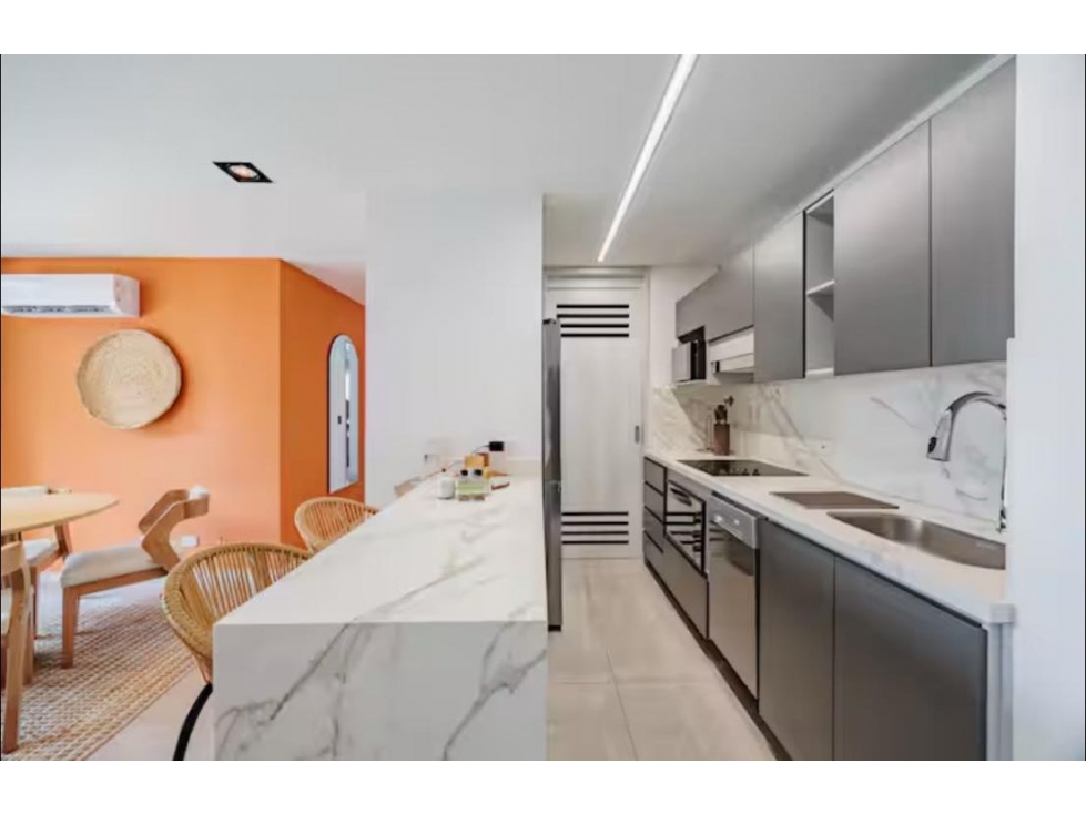 Apartamento en venta en El Poblado, Medellín 2