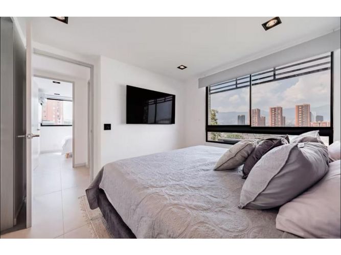 Apartamento de 3 alcobas en venta en El Poblado, Medellín, 86 m² · foto 15 de 20