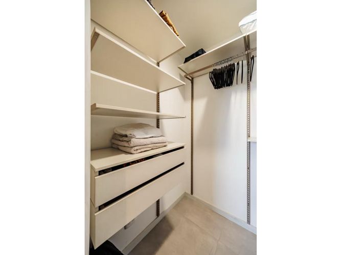 Apartamento de 3 alcobas en venta en El Poblado, Medellín, 86 m² · foto 17 de 20