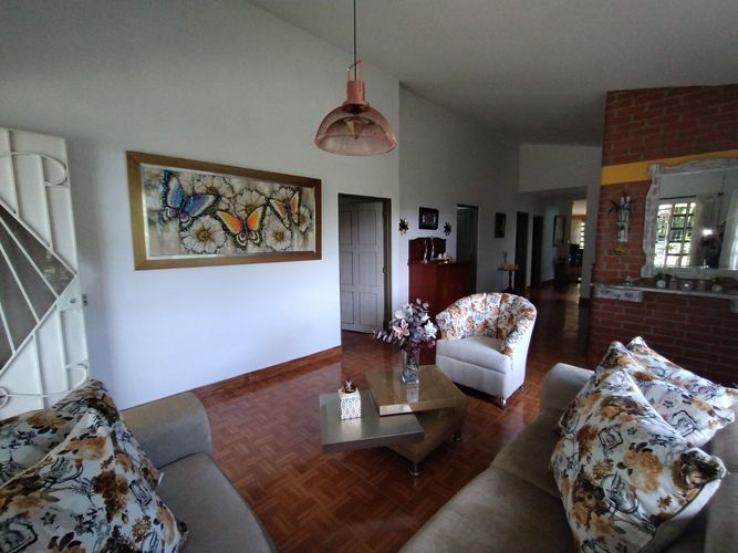 Casa de 4 alcobas en venta en Villacarmelo, Cali, 450 m² · foto 13 de 23