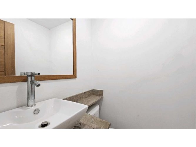 Apartamento de 3 alcobas en venta en Aves Maria, Sabaneta, 236 m² · foto 11 de 24