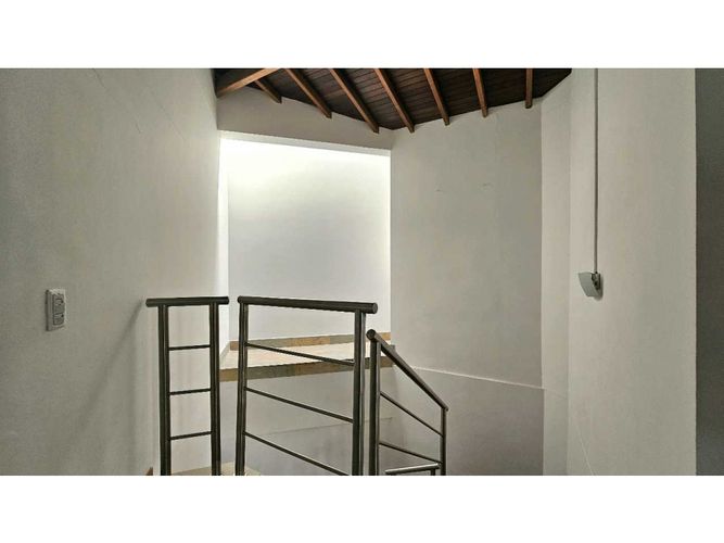 Apartamento de 3 alcobas en venta en Aves Maria, Sabaneta, 236 m² · foto 20 de 24