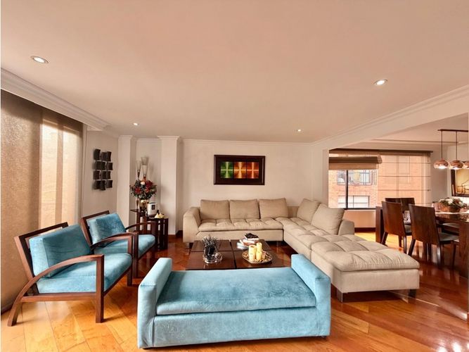 Apartamento en venta en Chicó Navarra, Bogotá · foto 2 de 24