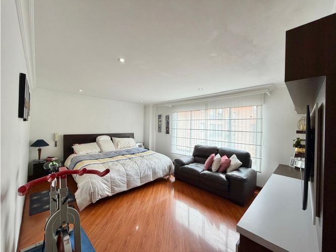 Apartamento en venta en Chicó Navarra, Bogotá · foto 3 de 24