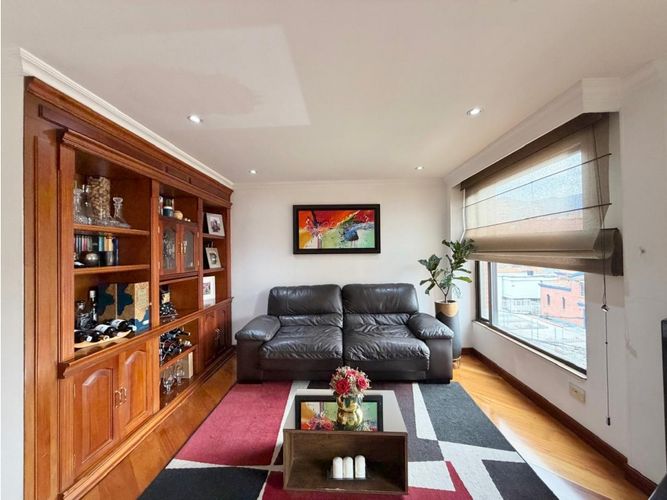 Apartamento en venta en Chicó Navarra, Bogotá · foto 9 de 24