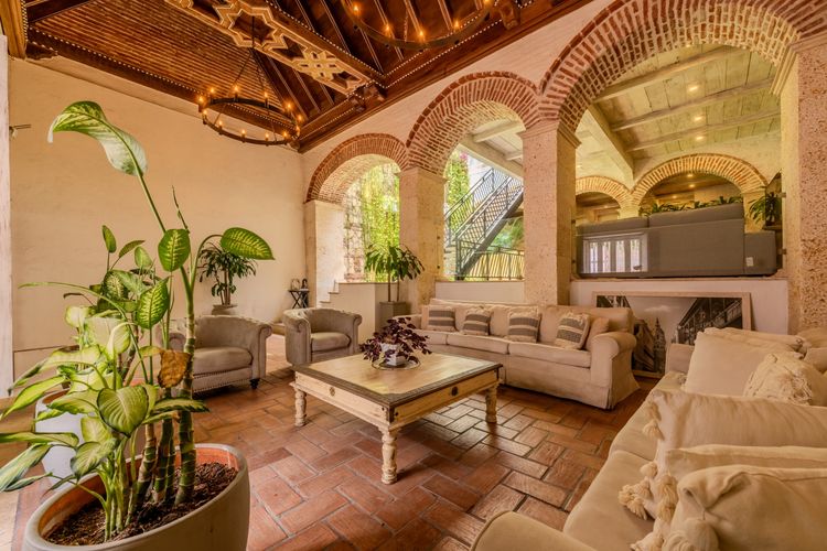 Casa de 5 alcobas en venta en El Centro, Cartagena, 450 m² · foto 2 de 22