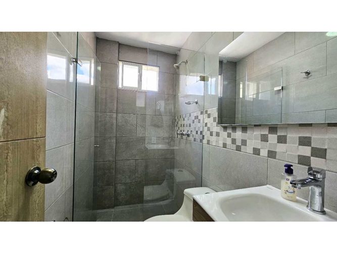 Apartamento de 3 alcobas en venta en Belén Miravalle, Medellín, 117 m² · foto 19 de 24