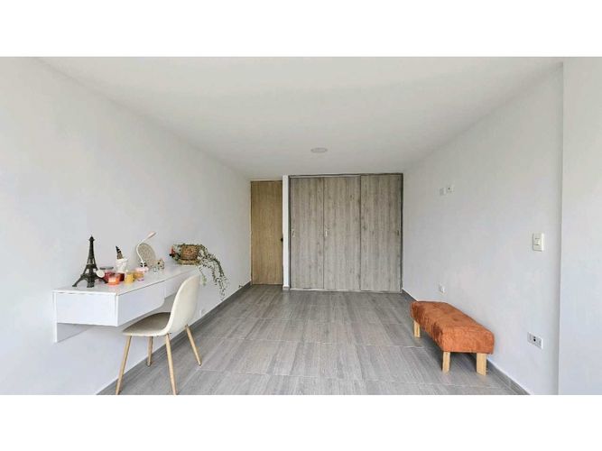 Apartamento de 3 alcobas en venta en Belén Miravalle, Medellín, 117 m² · foto 22 de 24