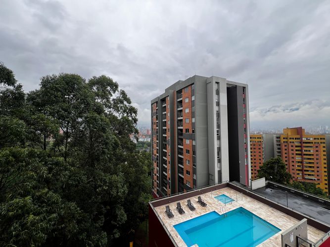 Apartamento de 3 alcobas en arriendo en Las Mercedes, Medellín, 78 m² · foto 10 de 20