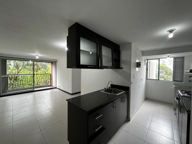 Apartamento de 3 alcobas en arriendo en Las Mercedes, Medellín, 78 m² · foto 17 de 20