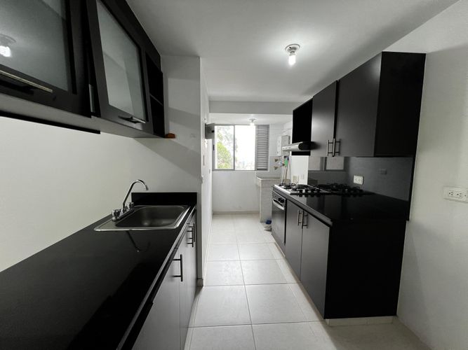 Apartamento de 3 alcobas en arriendo en Las Mercedes, Medellín, 78 m² · foto 20 de 20