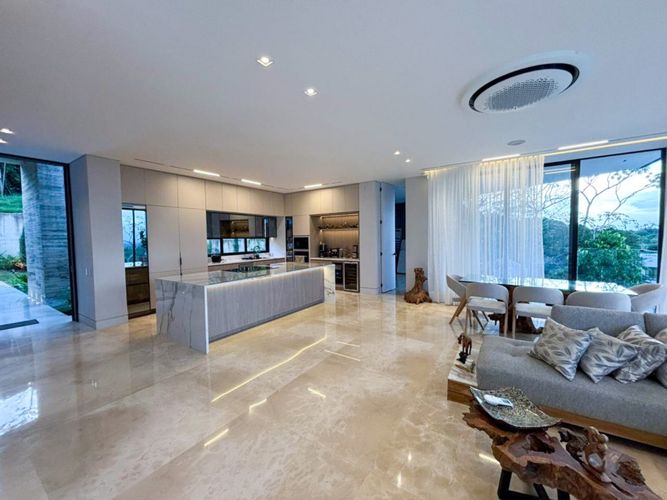 Casa de 5 alcobas en venta en Pance, Cali, 364 m² · foto 13 de 24