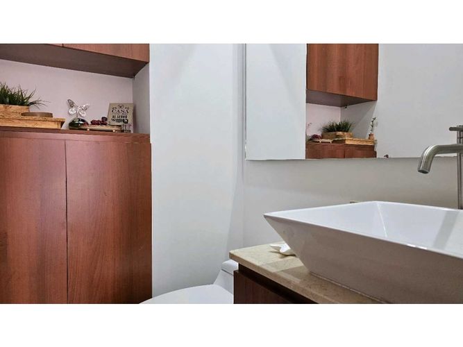 Apartamento de 3 alcobas en venta en Laureles, Medellín, 153 m² · foto 14 de 24
