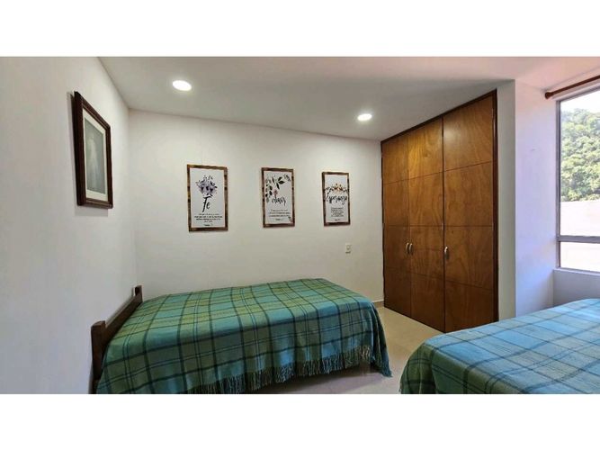 Apartamento de 3 alcobas en venta en Laureles, Medellín, 153 m² · foto 19 de 24