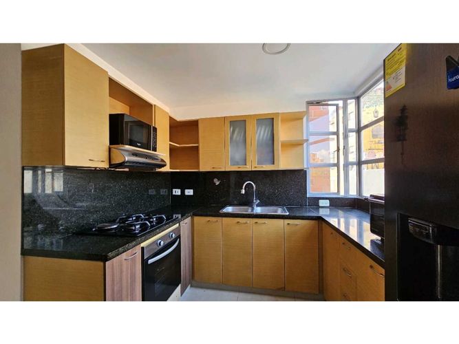 Apartamento de 3 alcobas en venta en Laureles, Medellín, 153 m² · foto 24 de 24