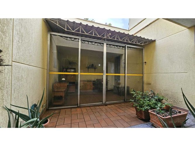 Casa de 6 alcobas en venta en El Nogal- Los Almendros, Medellín, 225 m² · foto 10 de 20