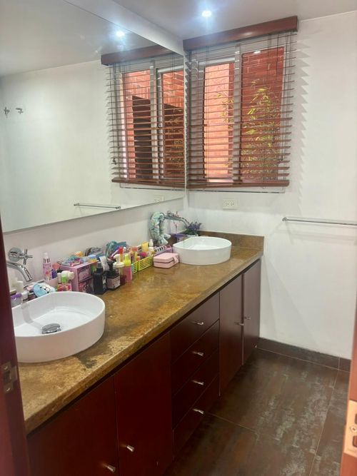 Apartamento de 3 alcobas en venta en Chapinero, Bogotá, 235 m² · foto 16 de 20