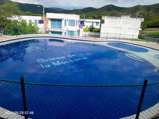 Casa de 2 alcobas en venta en Oriente, Girardot, 105 m² · foto 3 de 18