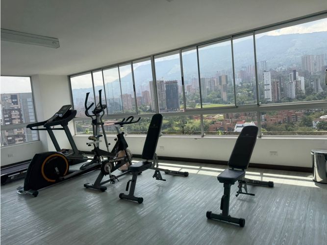 Apartamento de 3 alcobas en venta en La Candelaria, Medellín, 135 m² · foto 20 de 22