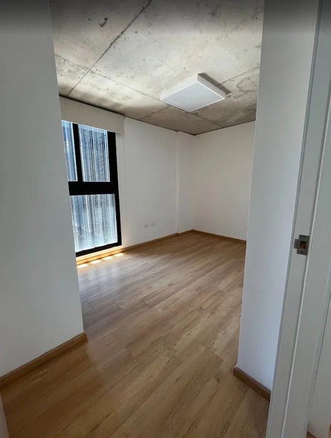 ALQUILER | Apartamento 2 dormitorios con cochera en el centro de Montevideo · Foto 7