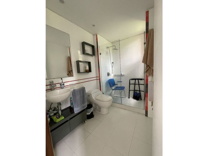 Casa de 5 alcobas en venta en San Simón, Bogotá, 450 m² · foto 19 de 24