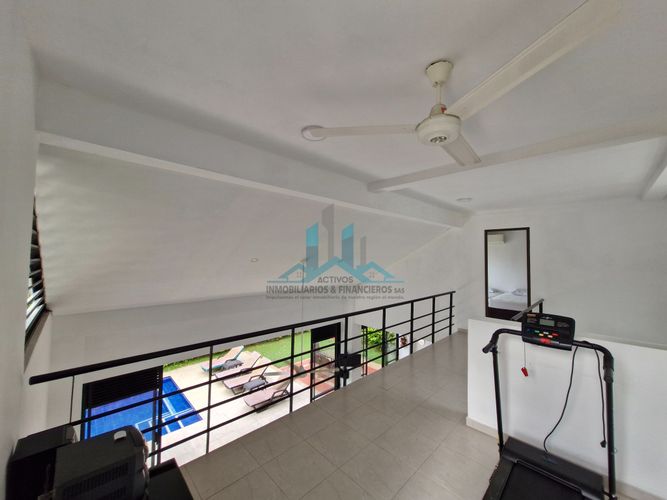Casa de 4 alcobas en venta en Ricaurte, 440 m² · foto 6 de 23