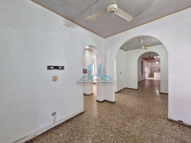 Casa de 5 alcobas en venta en Girardot, Girardot, 272 m² · foto 23 de 24