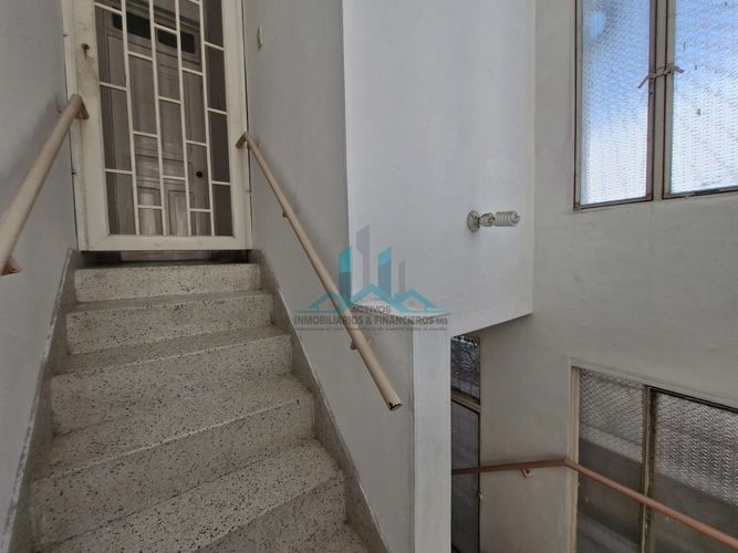 Casa de 5 alcobas en venta en Girardot, Girardot, 272 m² · foto 9 de 24