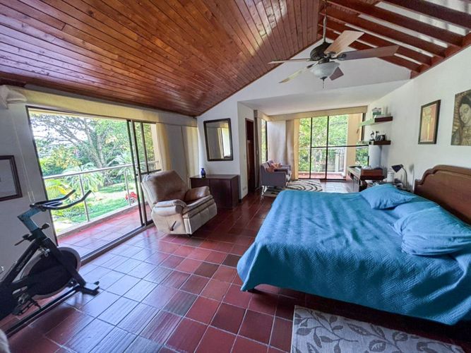 Casa de 4 alcobas en venta en Pance, Cali, 450 m² · foto 19 de 24