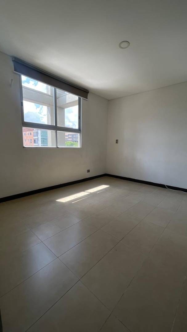 Apartamento en arriendo en Laureles, Medellín · foto 18 de 24