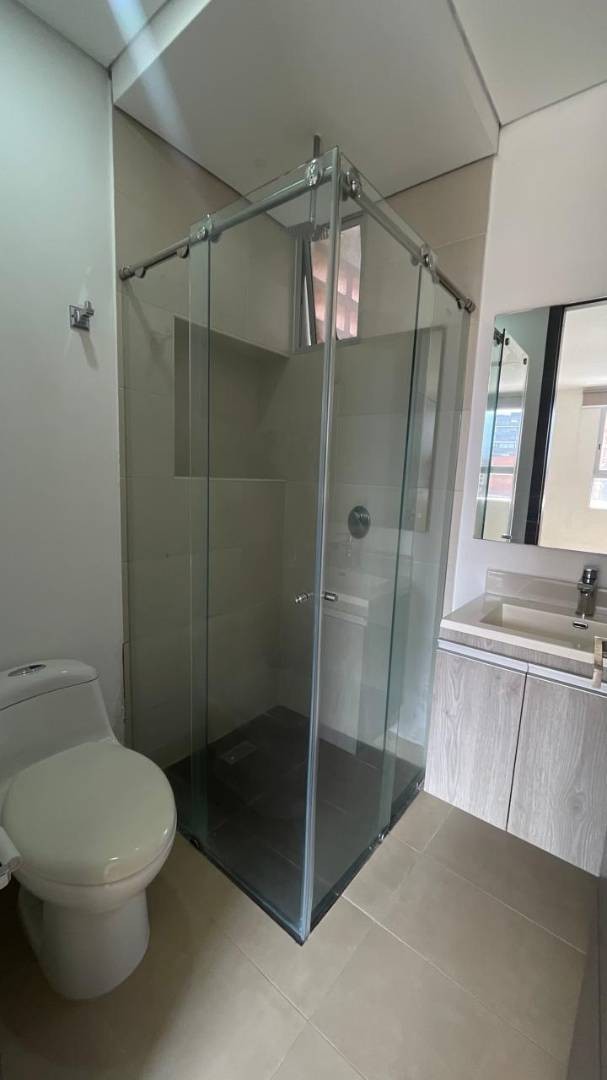 Apartamento en arriendo en Laureles, Medellín · foto 21 de 24