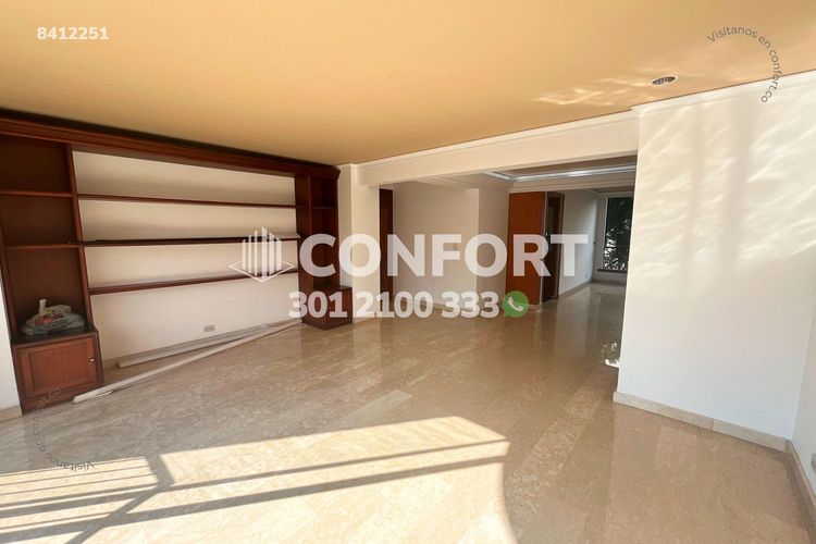 Apartamento de 2 alcobas en arriendo en Patio Bonito, Medellín, 142 m² · foto 3 de 24