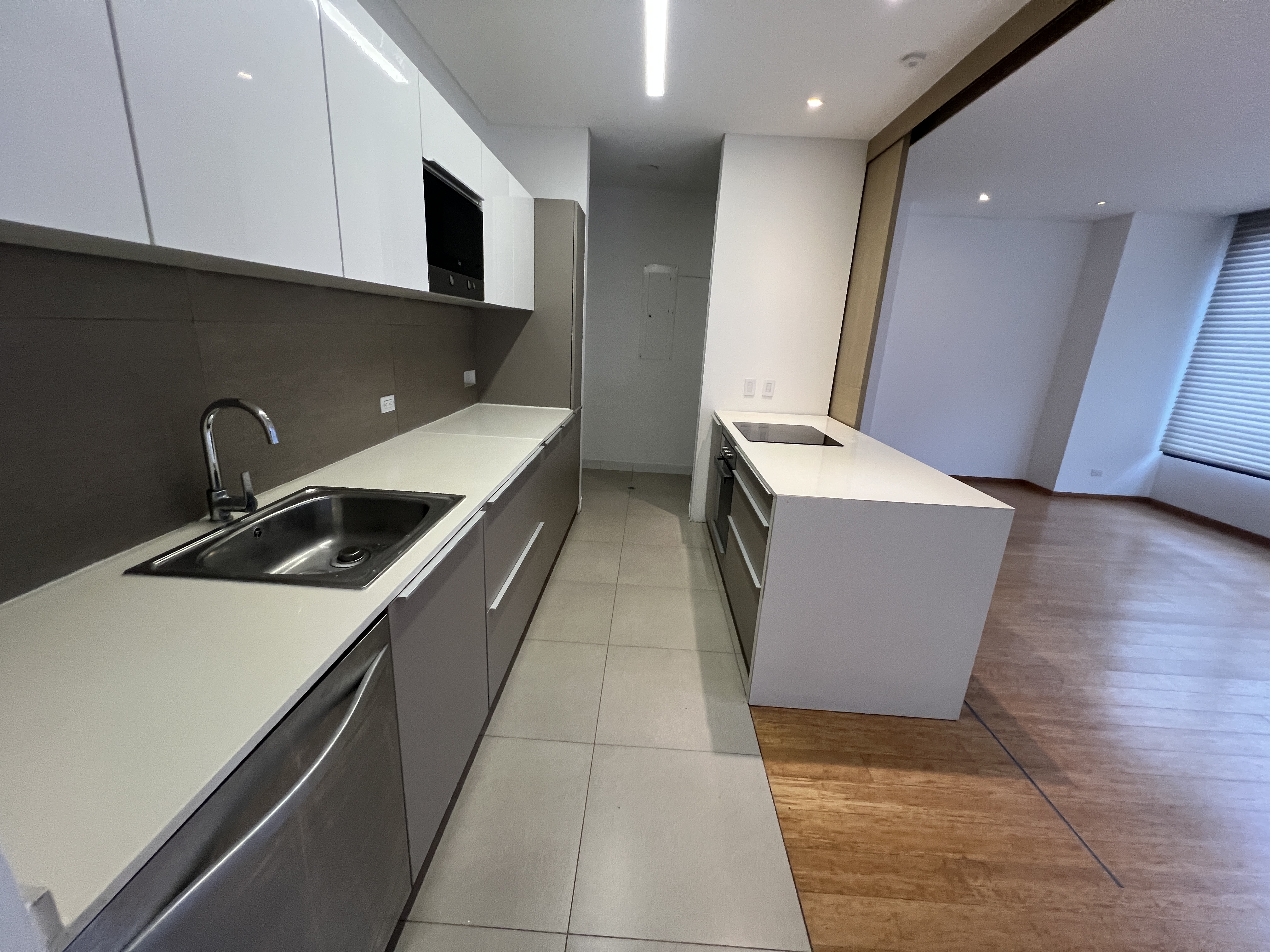 Apartamento en venta en El Virrey, Bogotá · foto 5 de 24