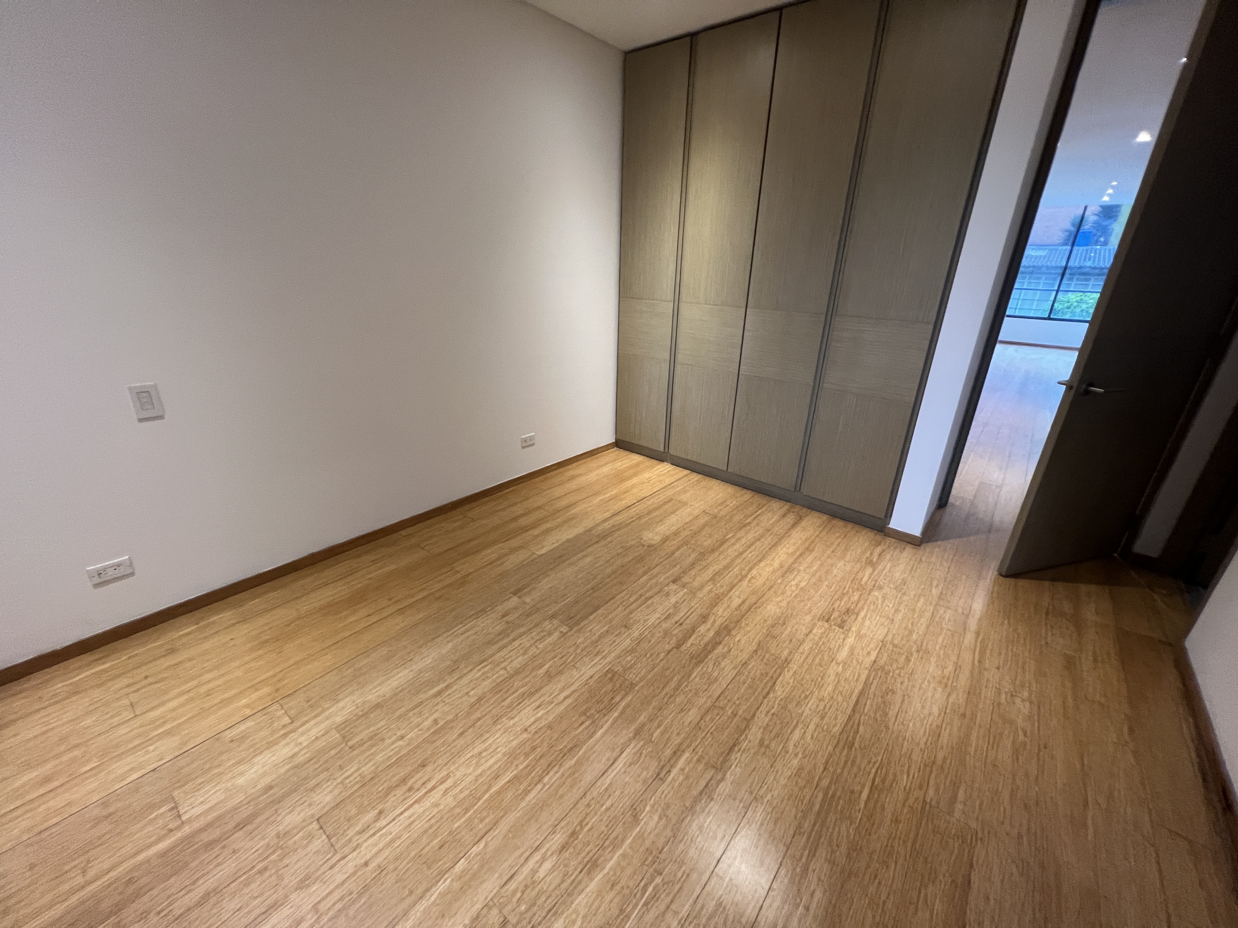 Apartamento en venta en El Virrey, Bogotá · foto 8 de 24