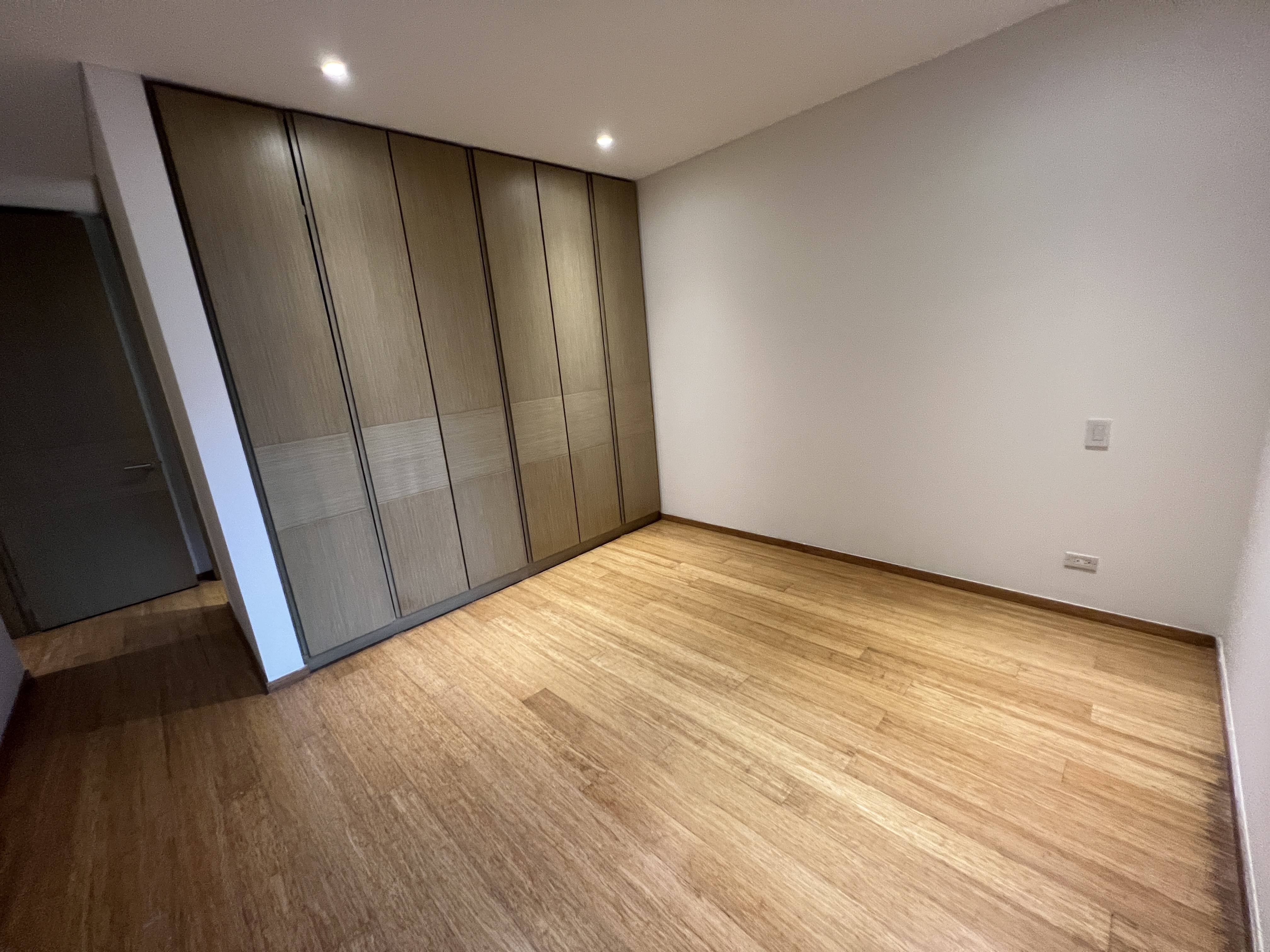 Apartamento en venta en El Virrey, Bogotá · foto 10 de 24
