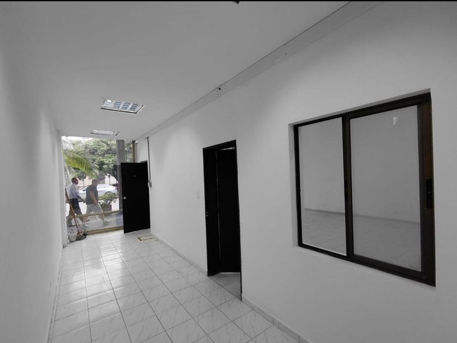Local en arriendo en La Esmeralda, Itagüí, 87 m² · foto 6 de 7
