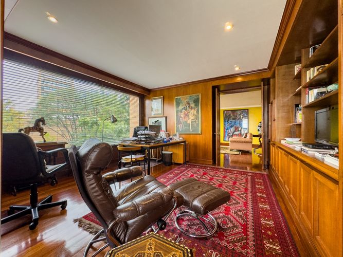 Apartamento de 3 alcobas en venta en El Nogal, Bogotá, 325 m² · foto 10 de 24