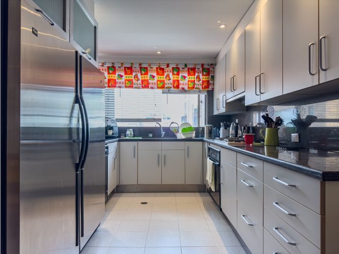 Apartamento de 3 alcobas en venta en El Nogal, Bogotá, 325 m² · foto 12 de 24