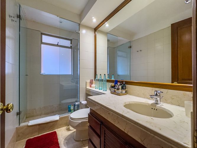 Apartamento de 3 alcobas en venta en El Nogal, Bogotá, 325 m² · foto 20 de 24