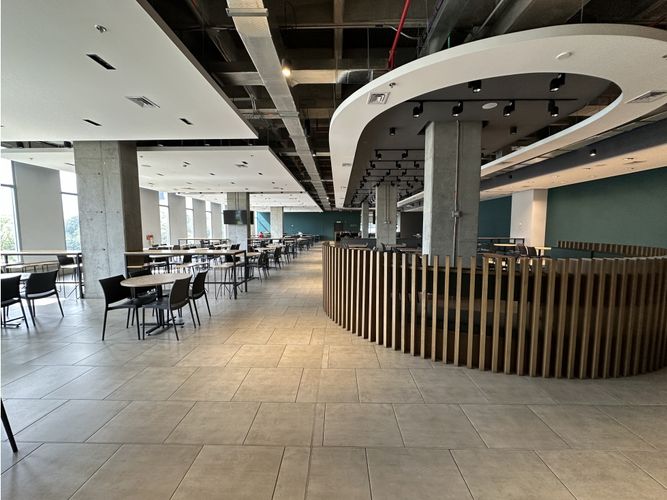 Oficina en arriendo en Ciudad Del Río, Medellín, 470 m² · foto 13 de 14