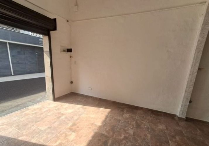 Local en arriendo en Camino Verde, Envigado, 30 m² · foto 4 de 10